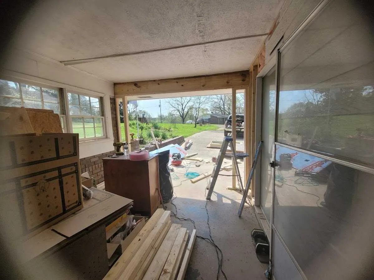 Air movers and dehumidifier for Drying & Dehumidification in Erie